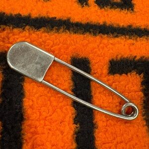 Vintage RISDON MFG Metal Key Holder